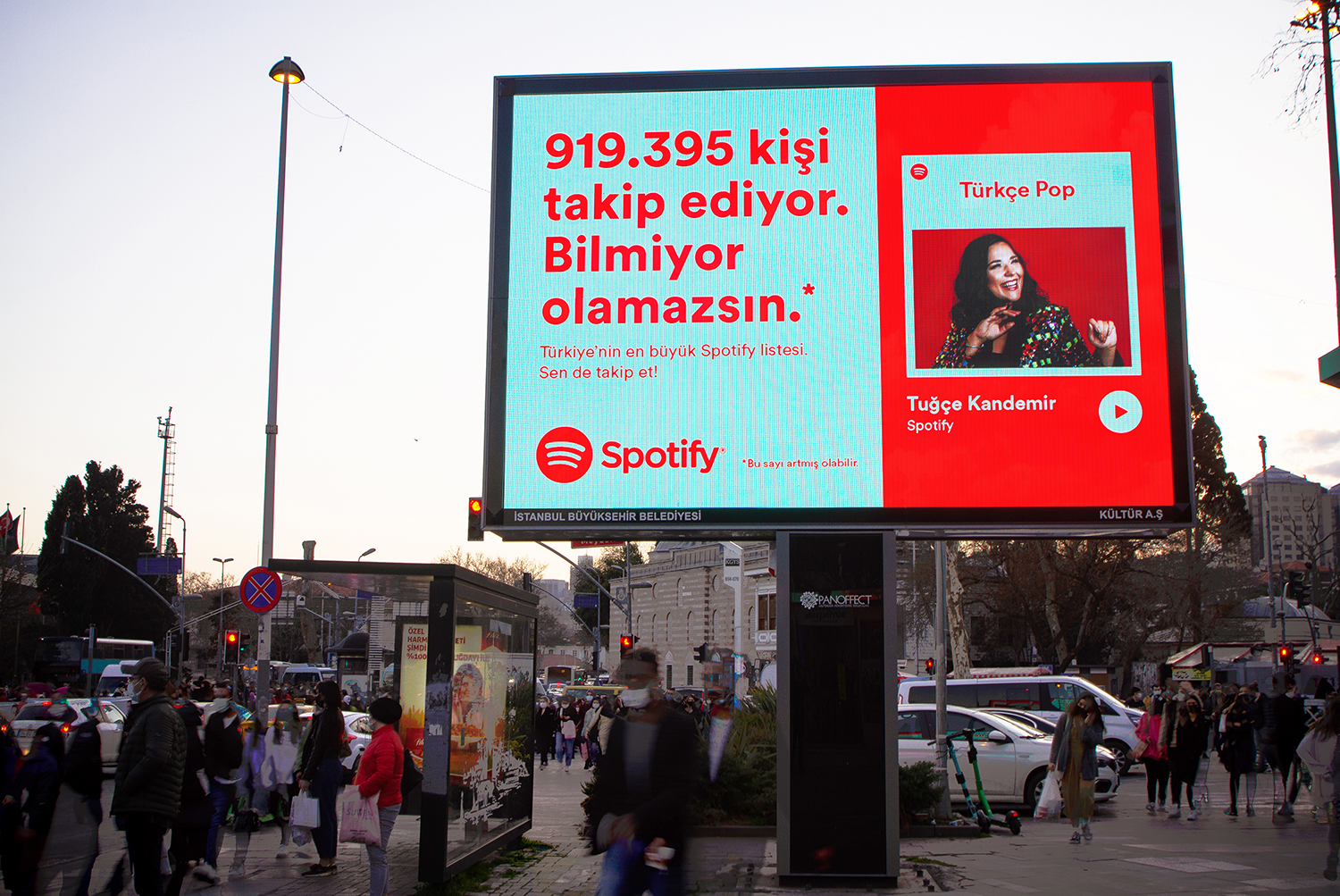 Spotify_TR_OOH_TurkcePop_Besiktas_TugceKandemir_01