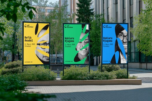 Free Three Posters in the Big City Mockup
